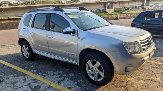 RENAULT DUSTER 1.6 DYNAMIQUE 4X2 16V FLEX 4P MANUAL RENAULT DUSTER 1.6 DYNAMIQUE 4X2 16V FLEX 4P MANUAL